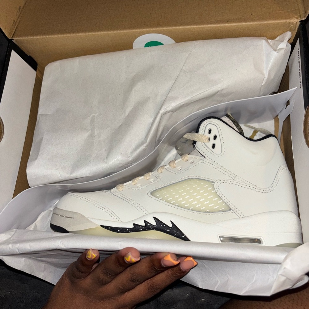 Kids Retro Jordan 5 Sail Colorway